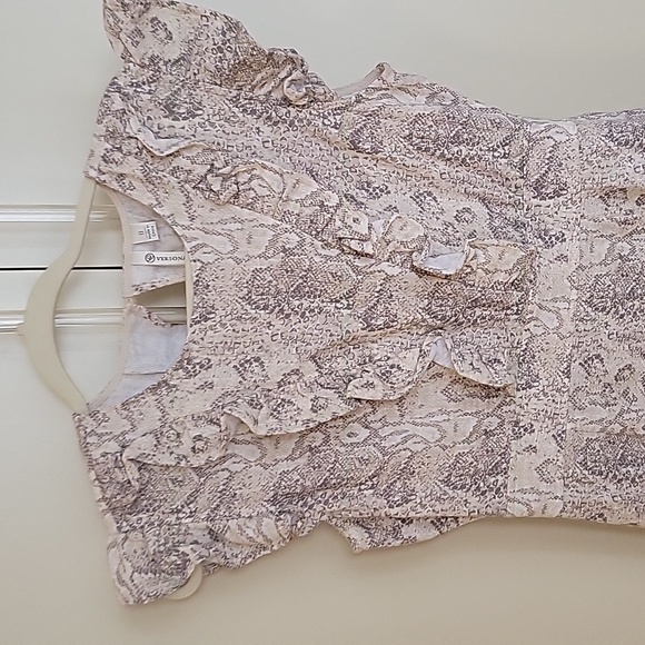 DRESS - Picture 2 of 4